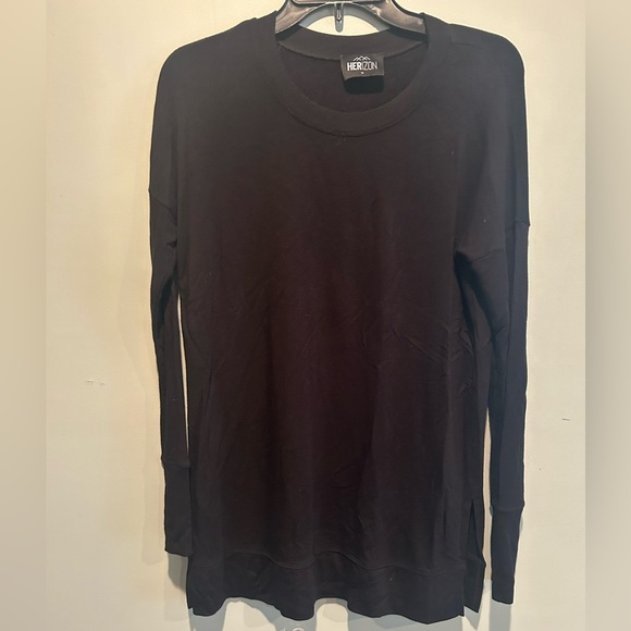 Herizon Black Long Sleeve Top Size Medium - Picture 1 of 3
